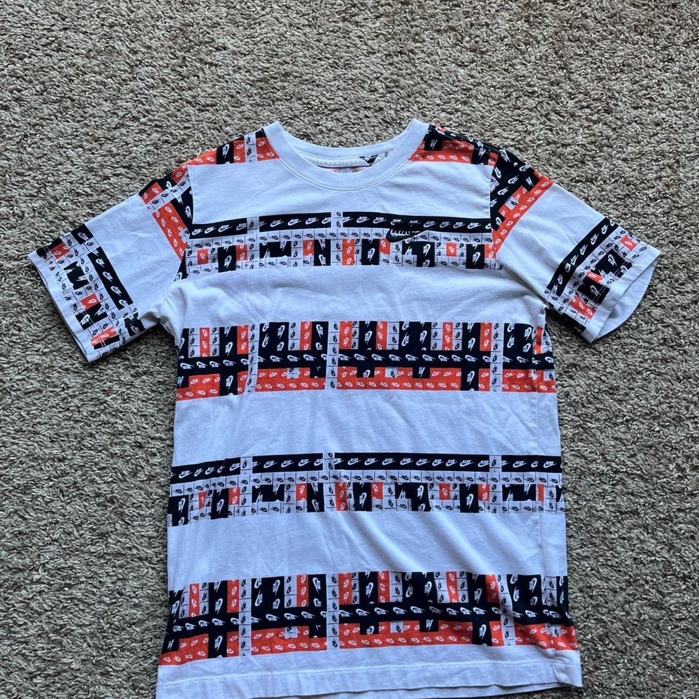 Nike Kids Short Sleeve Tee - Red, Black, White